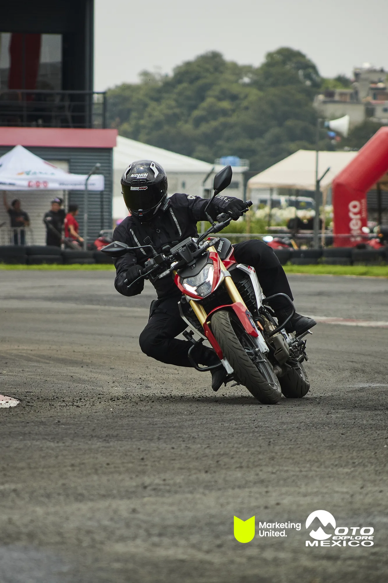 HUNK TRACKDAY 149
